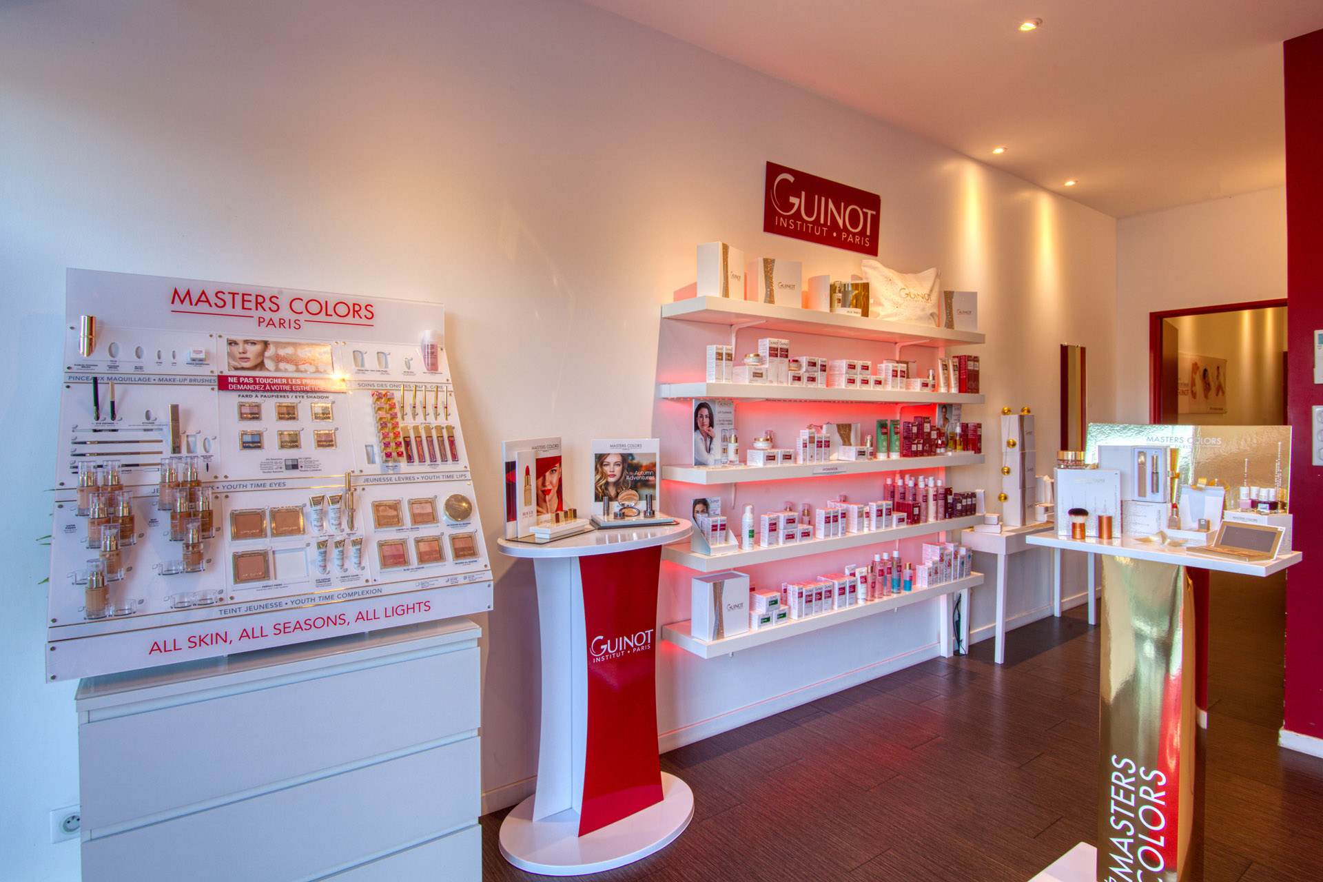 Com Images photographe commerces boutiques sarlat dordogne Institut Magali 1