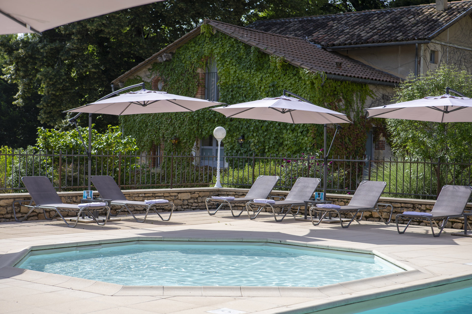 Com Images photographe hotels sarlat dordogne Domaine de Monrecour 27
